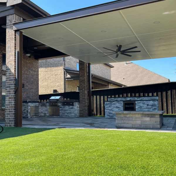 Custom Walkways with Pavers in Dallas: Design and Installation Tips